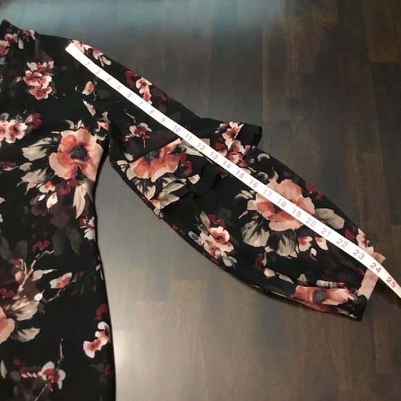 White House Black Market Long-Sleeve Floral Choker Shift Dress Size S NW… - Picture 11 of 14